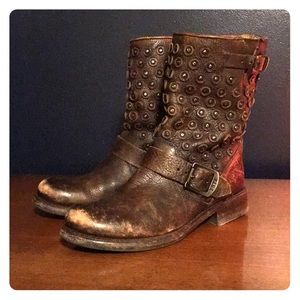 Frye Jenna Disc Boots